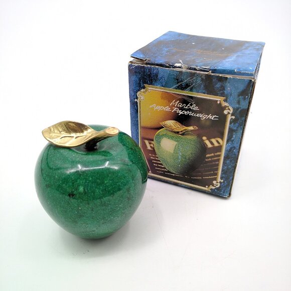 Vintage‎ Green Marble Apple Paperweight Brass Leaf Desk Decor Taiwan - Picture 1 of 9